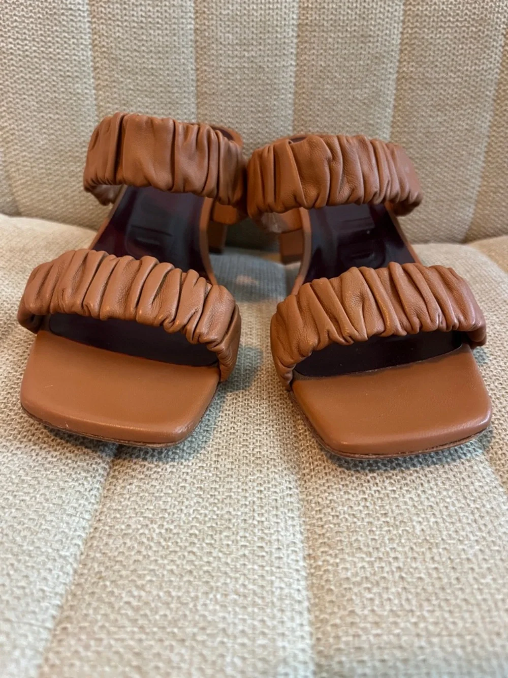 Staud Frankie tan leather ruched block heel leather mule sandals sz 7 EUC - Picture 3 of 7